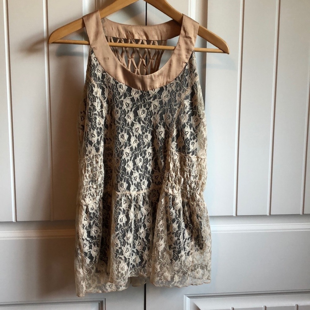 FREEBIRD Beige Lace Top L EUC